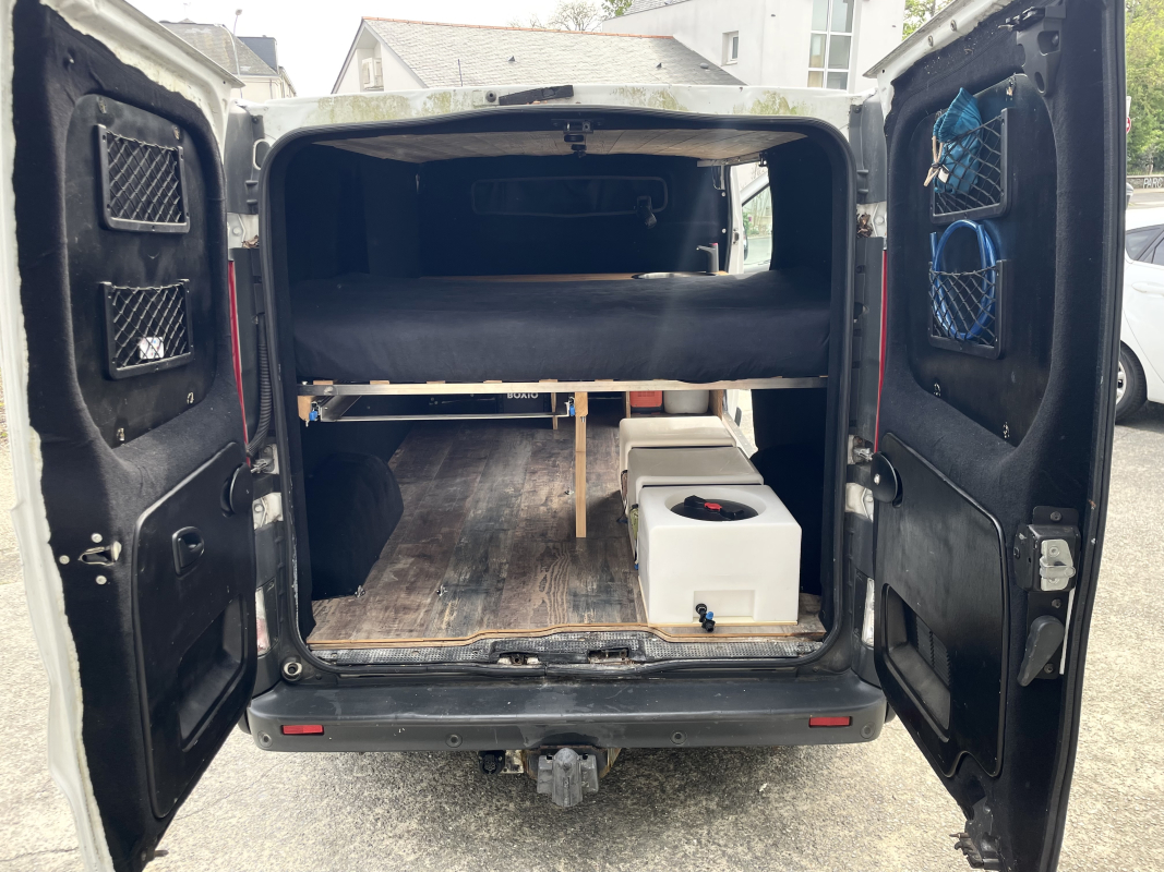 Renault Trafic — 16