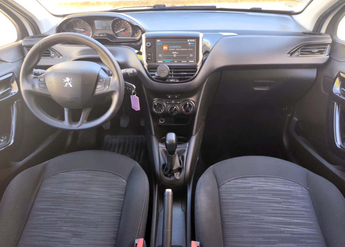 Peugeot 208 Affaire — 9