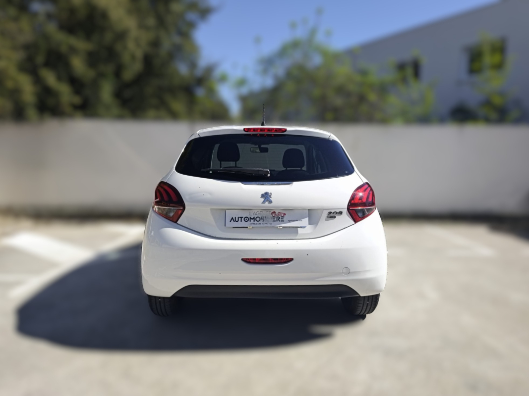 Peugeot 208 Affaire — 4