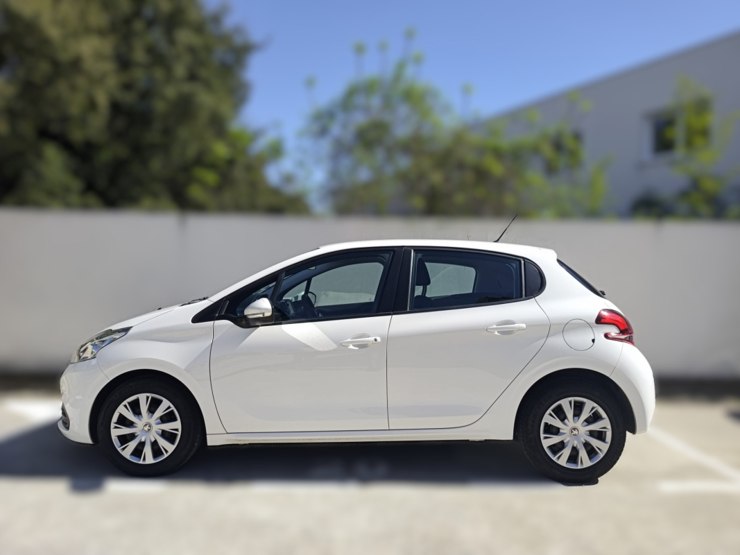 Peugeot 208 Affaire — 2