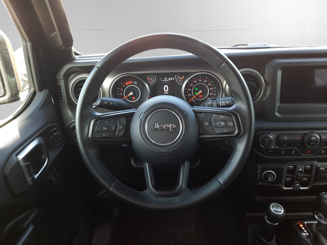 Jeep Wrangler Unlimited — 12