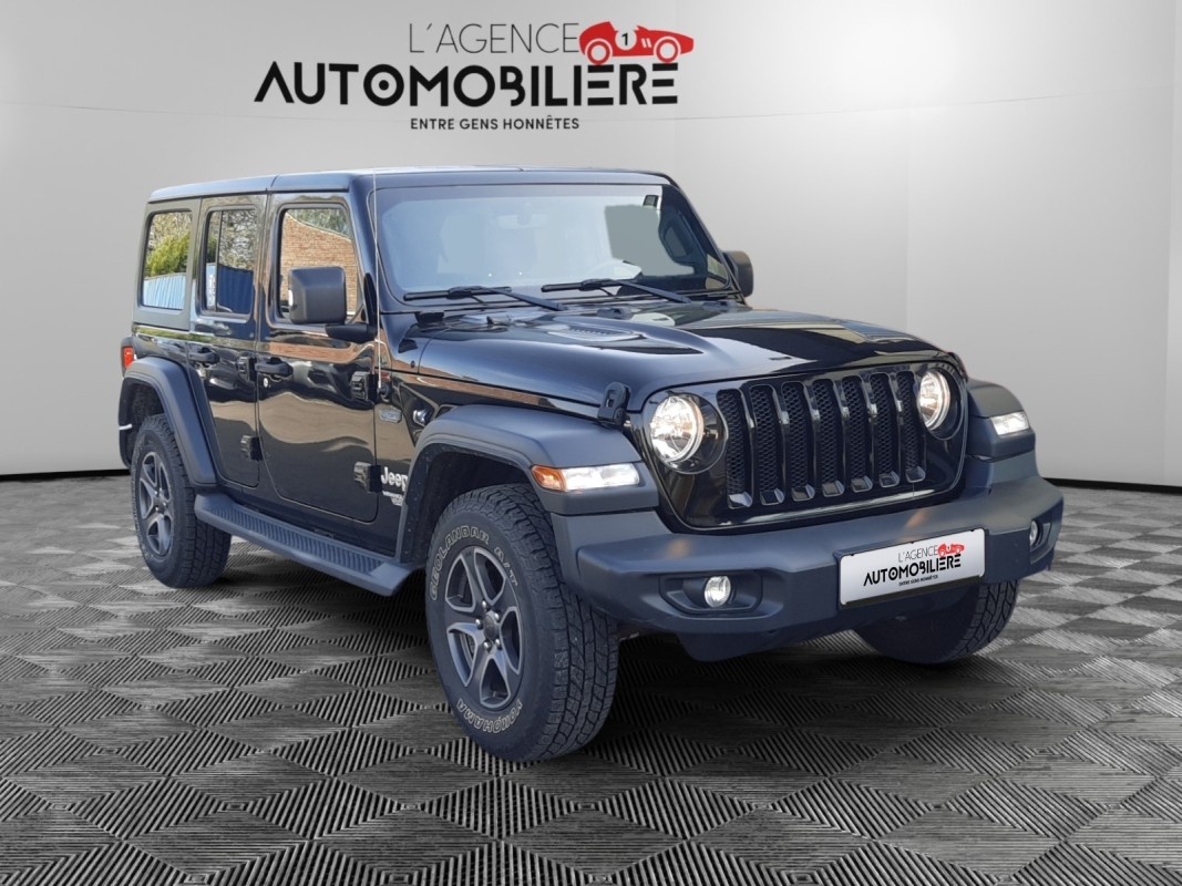 Jeep Wrangler Unlimited — 3