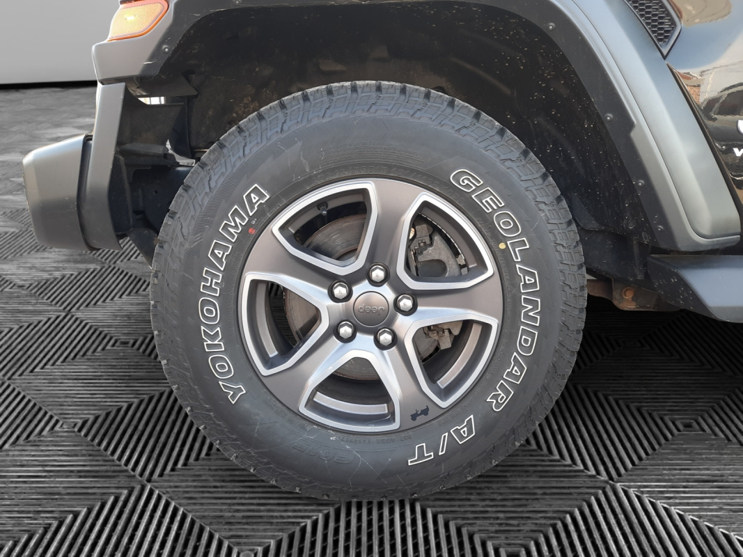 Jeep Wrangler Unlimited — 18