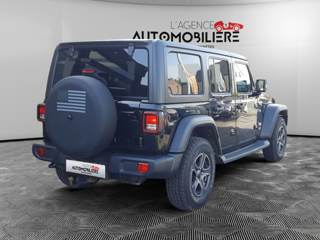 Jeep Wrangler Unlimited — 5