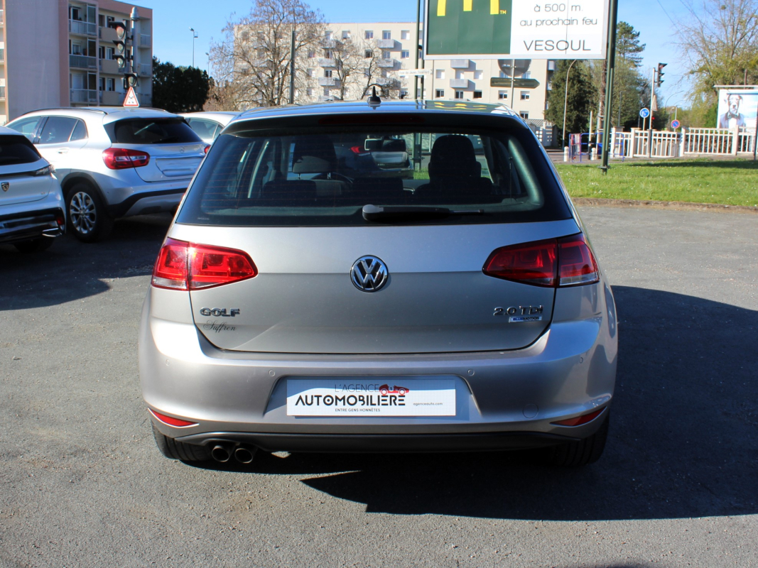 Volkswagen Golf — 6