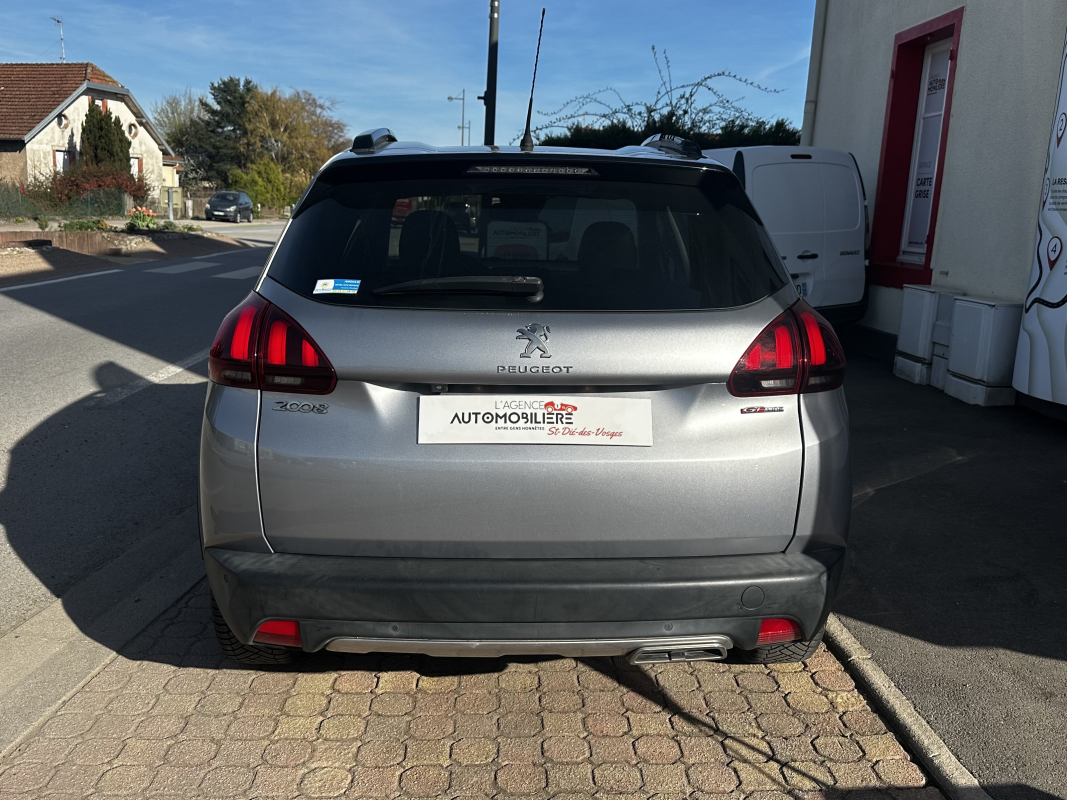 Peugeot 2008 — 6