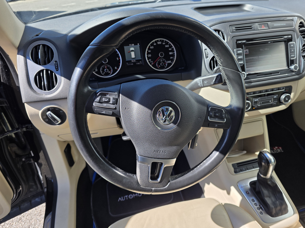 Volkswagen Tiguan — 17