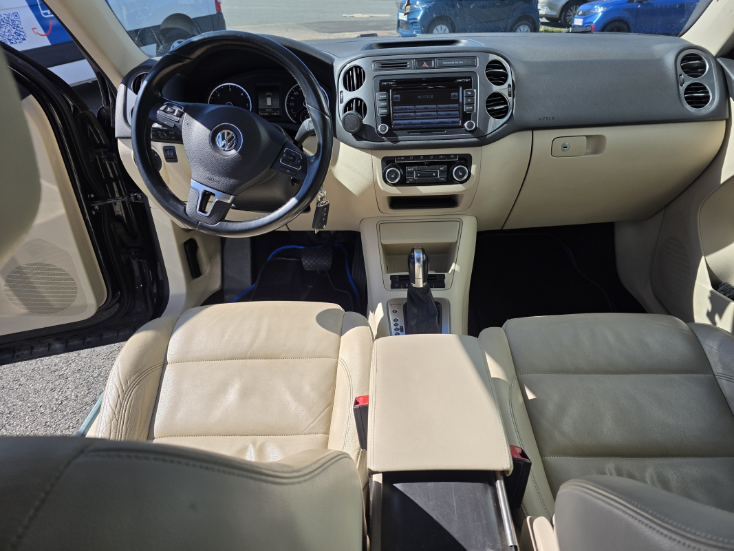 Volkswagen Tiguan — 10