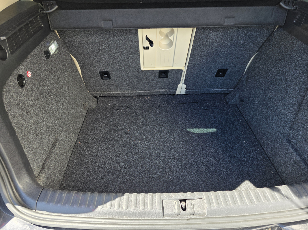 Volkswagen Tiguan — 12