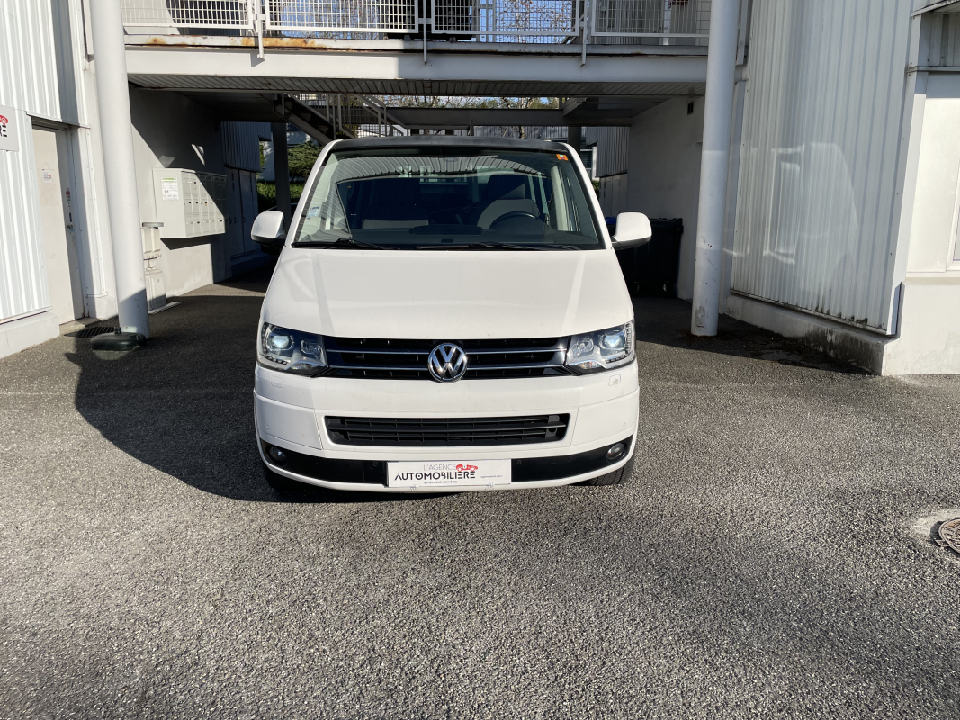 Volkswagen Multivan — 2