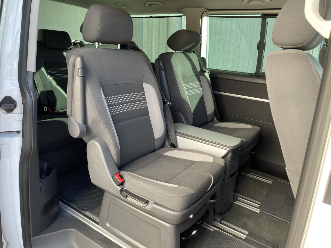 Volkswagen Multivan — 16