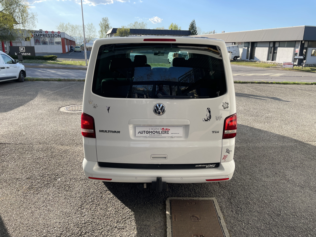Volkswagen Multivan — 6