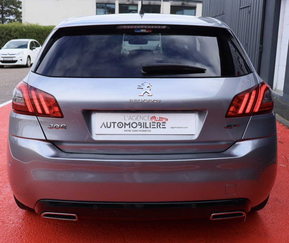 Peugeot 308 — 6