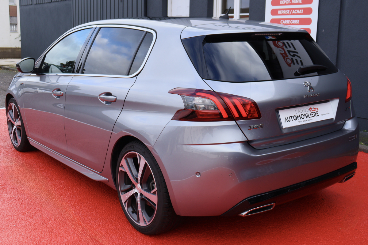 Peugeot 308 — 7