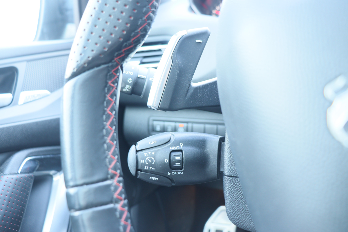 Peugeot 308 — 25