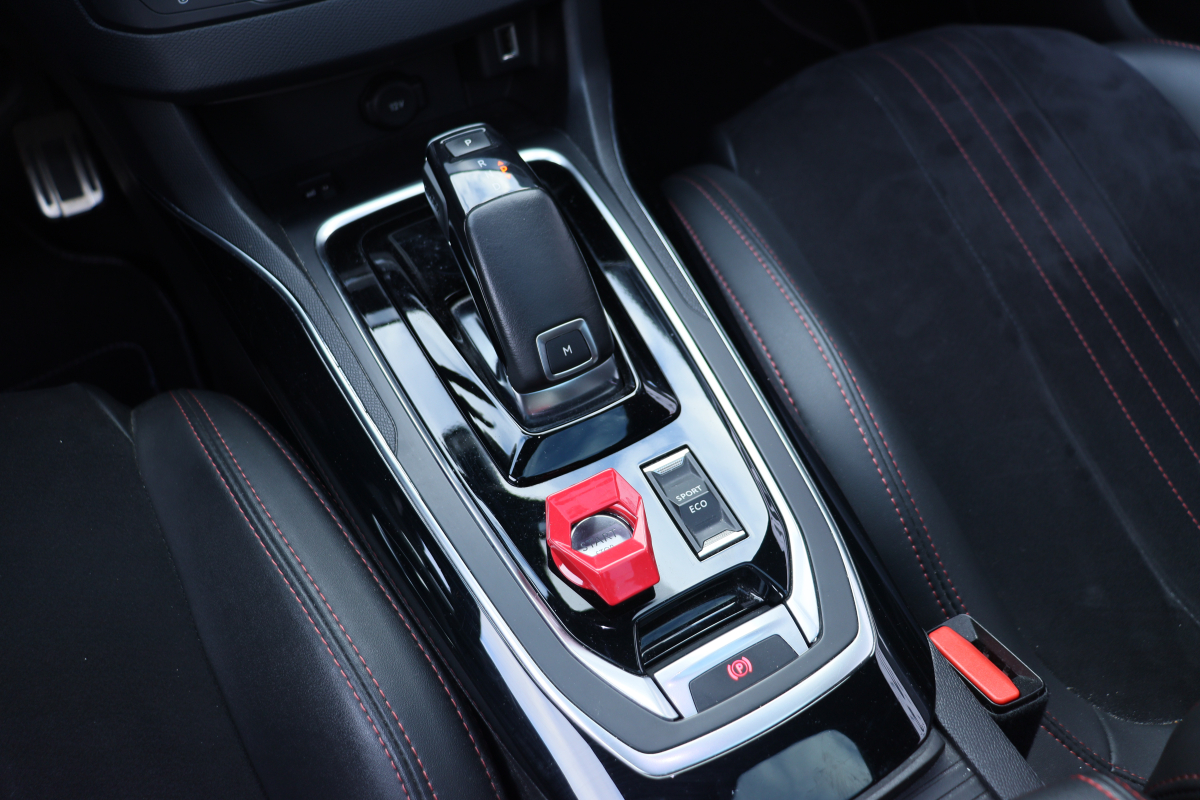 Peugeot 308 — 15