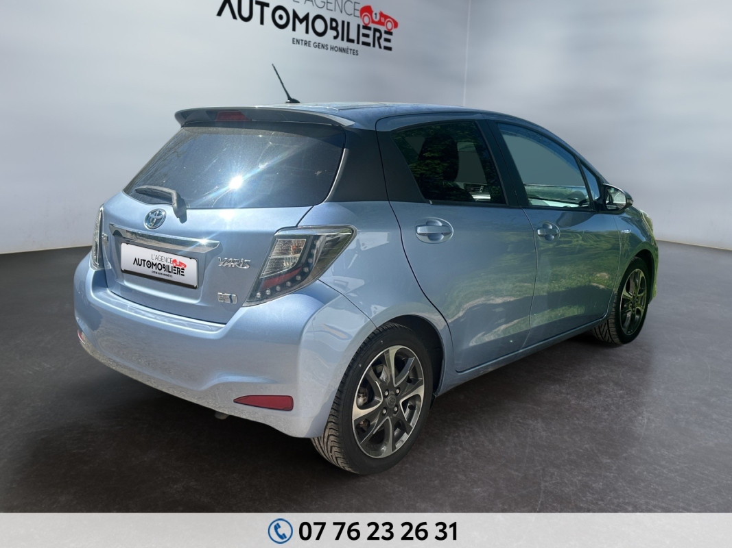 Toyota Yaris — 3