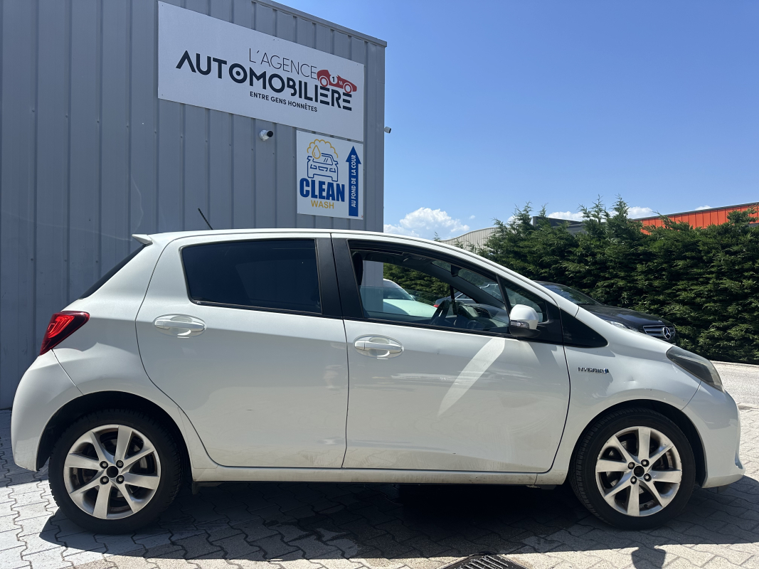 Toyota Yaris — 2