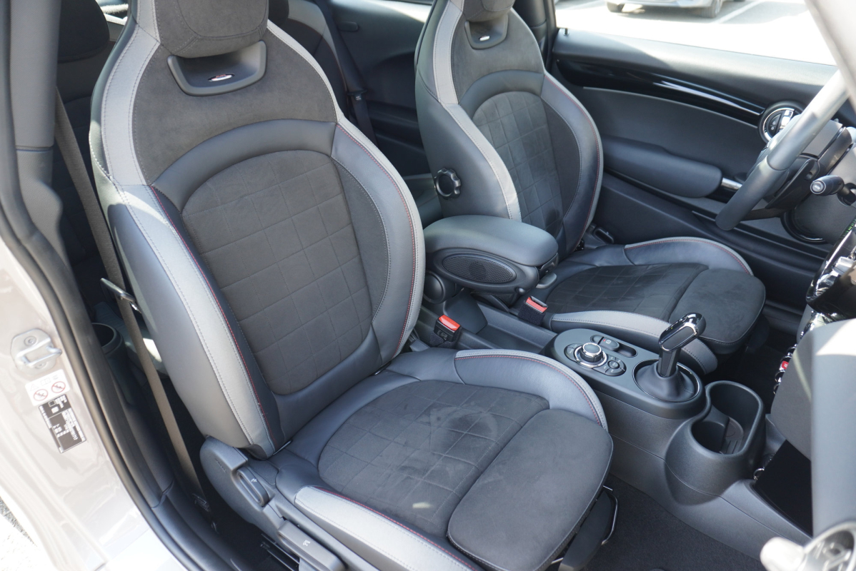 Mini Mini — 12