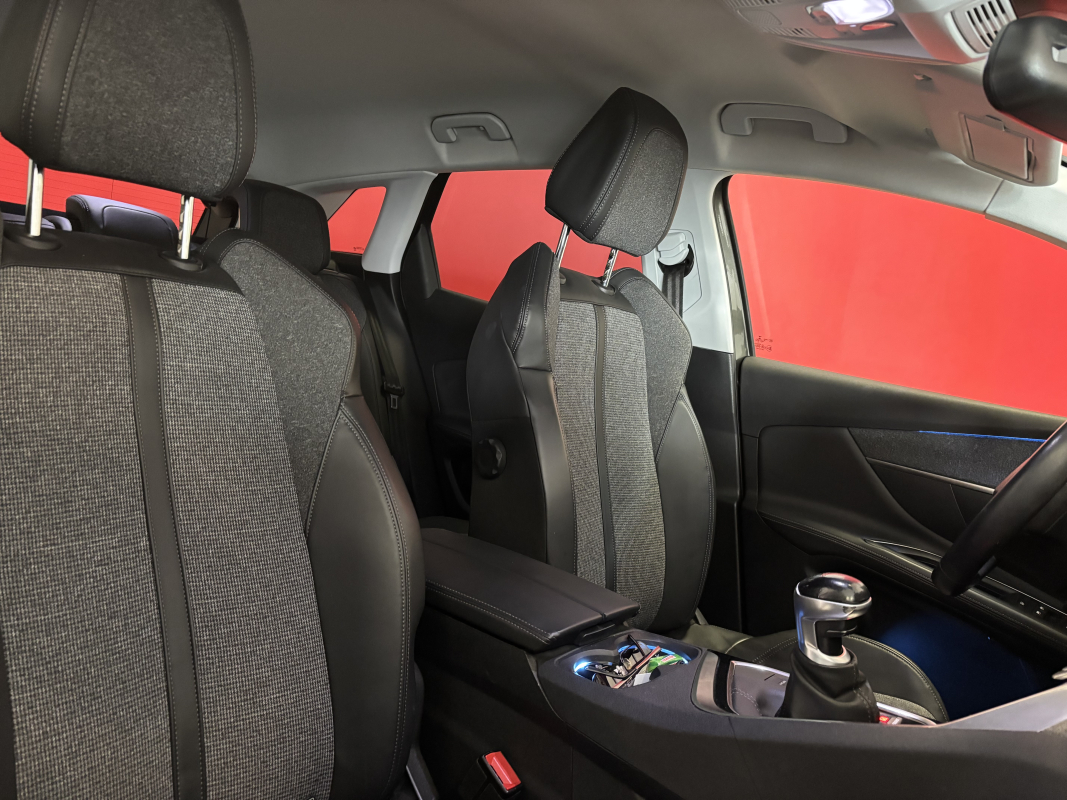 Peugeot 3008 — 30