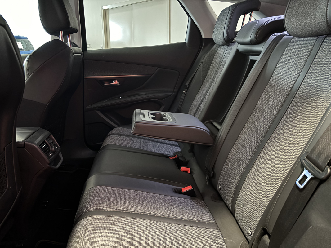 Peugeot 3008 — 15