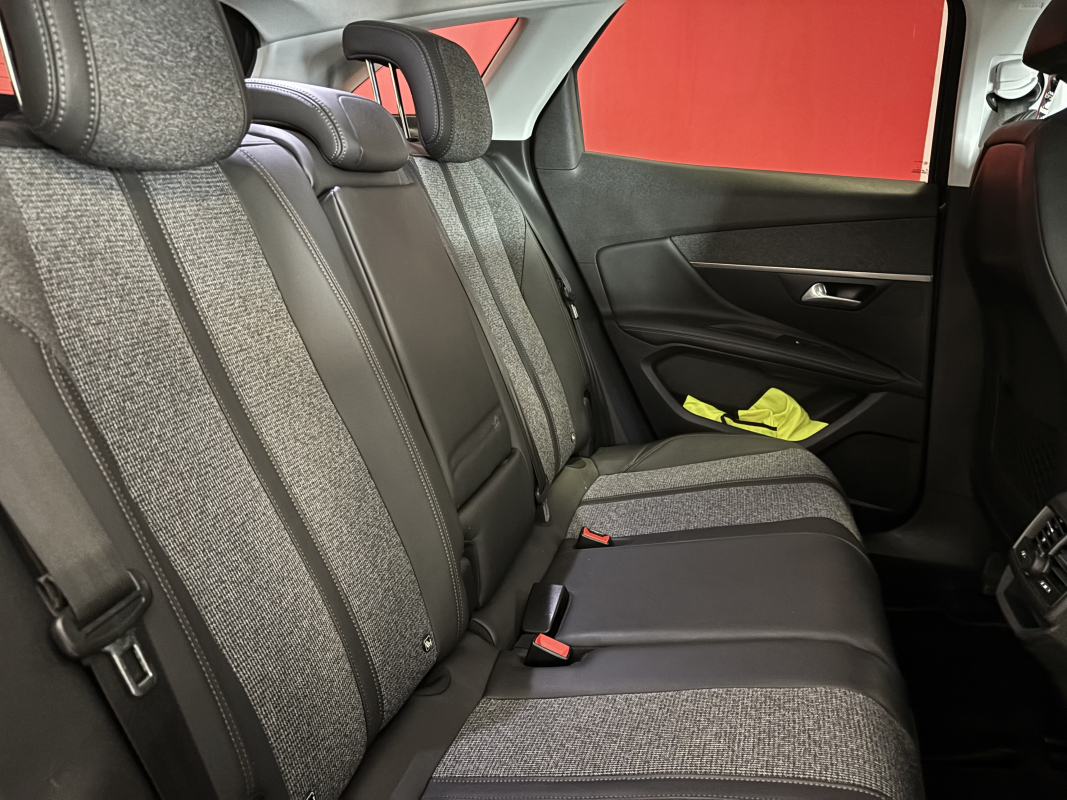 Peugeot 3008 — 29