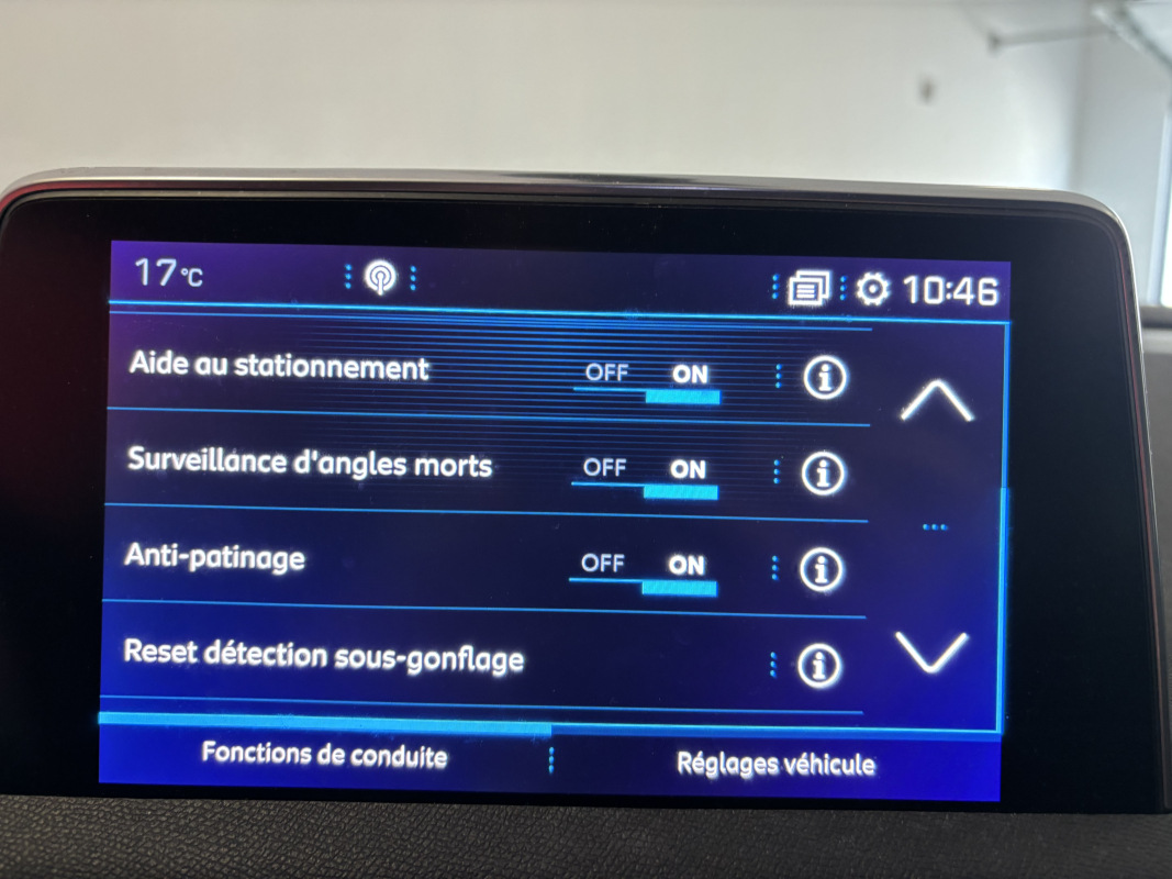 Peugeot 3008 — 25