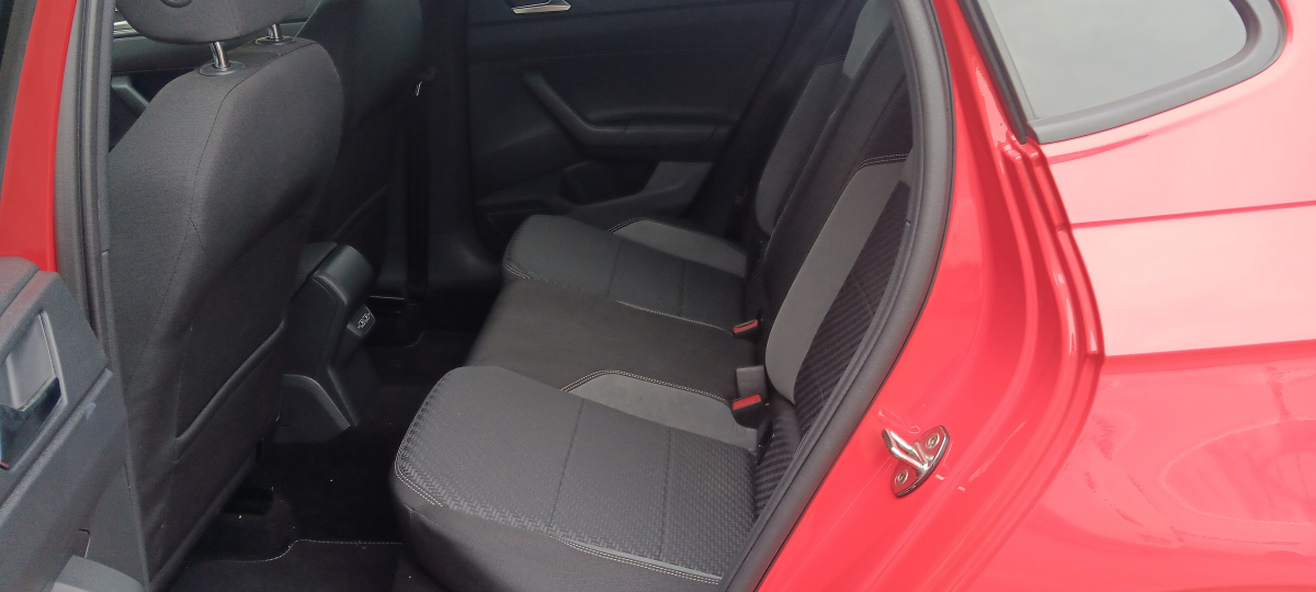 Volkswagen Polo — 15