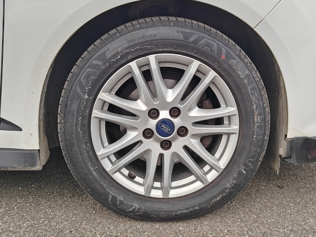 Ford C-Max — 36