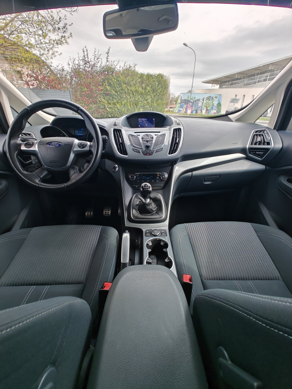 Ford C-Max — 20