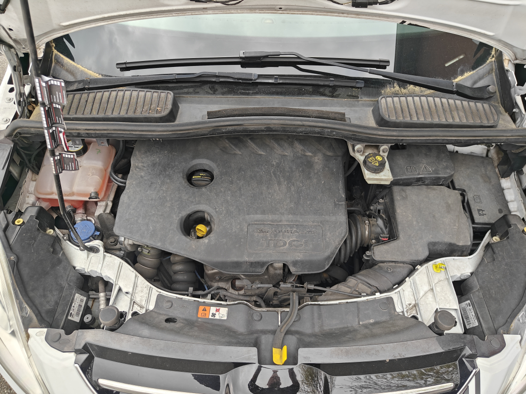 Ford C-Max — 38