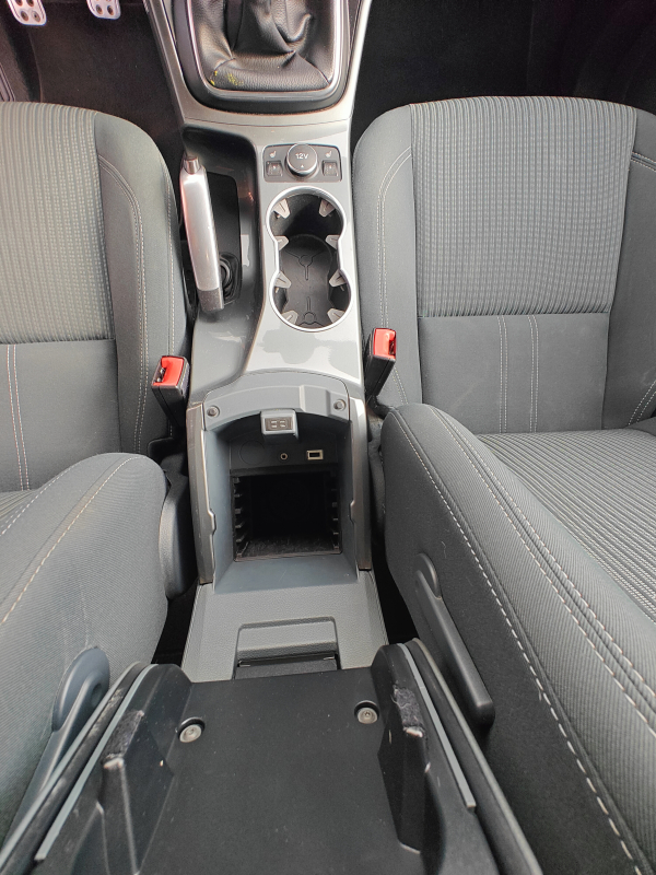 Ford C-Max — 33