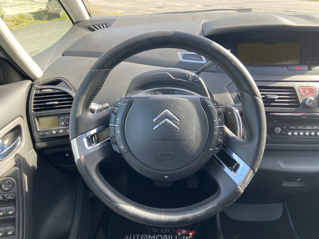 Citroen C4 Picasso — 17