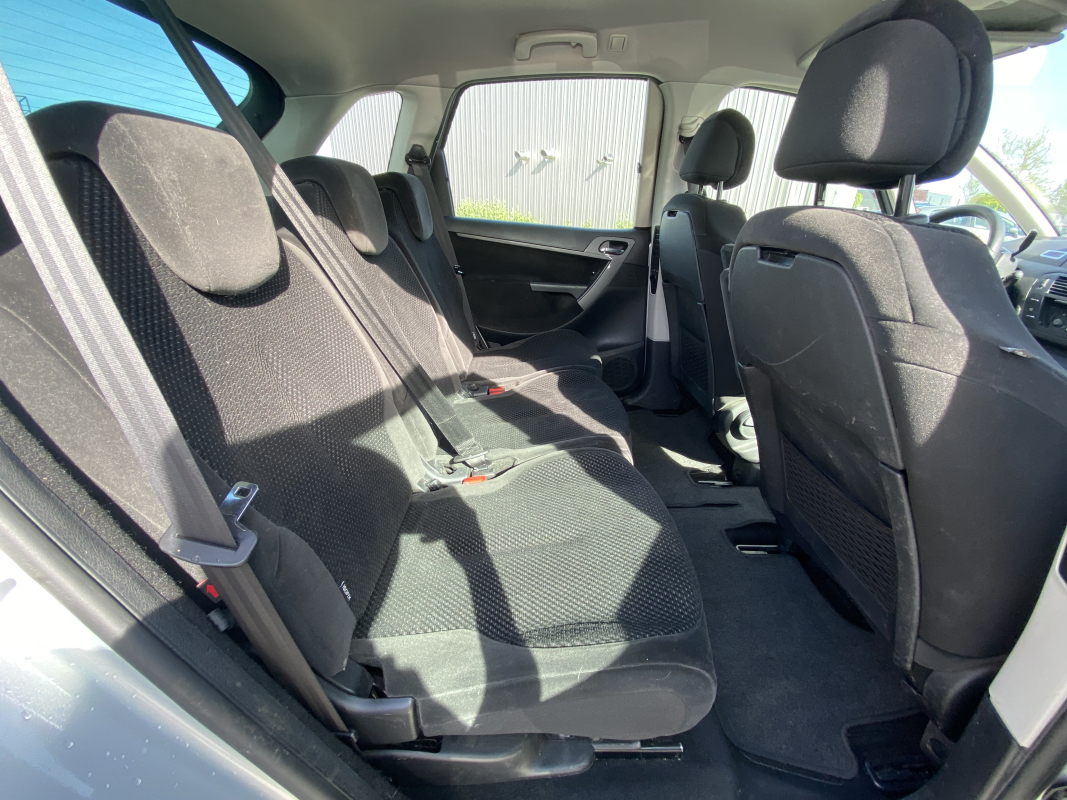 Citroen C4 Picasso — 13