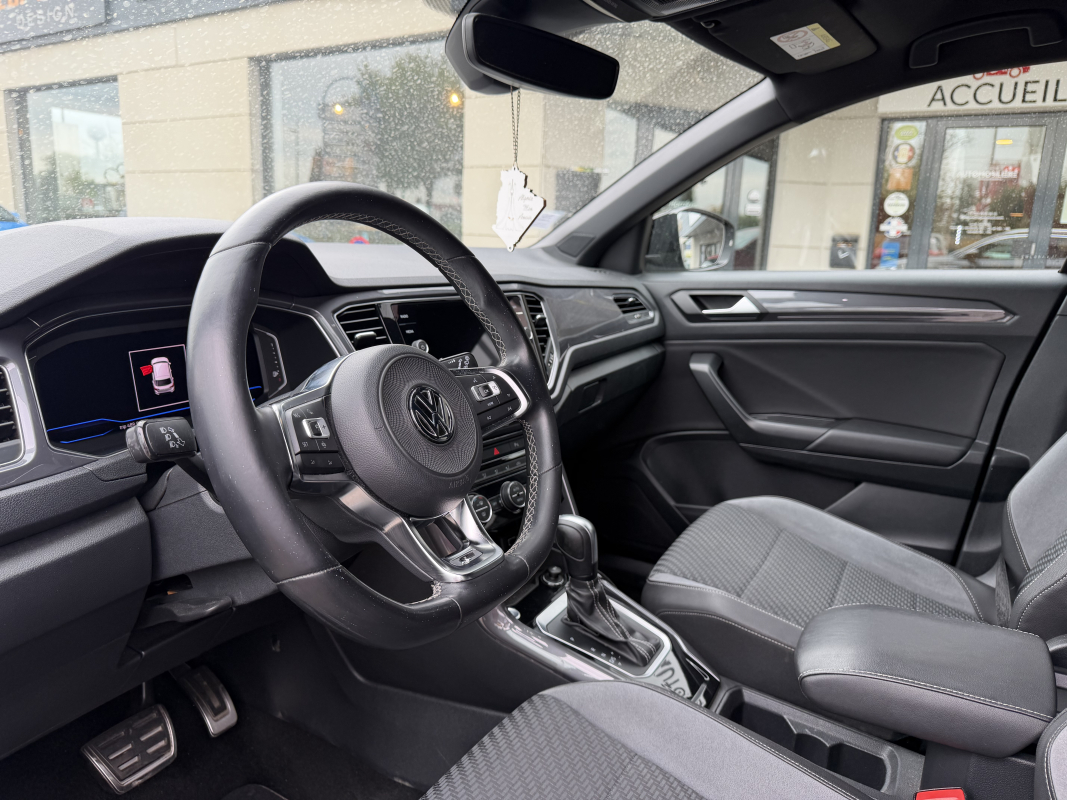 Volkswagen T-roc — 10