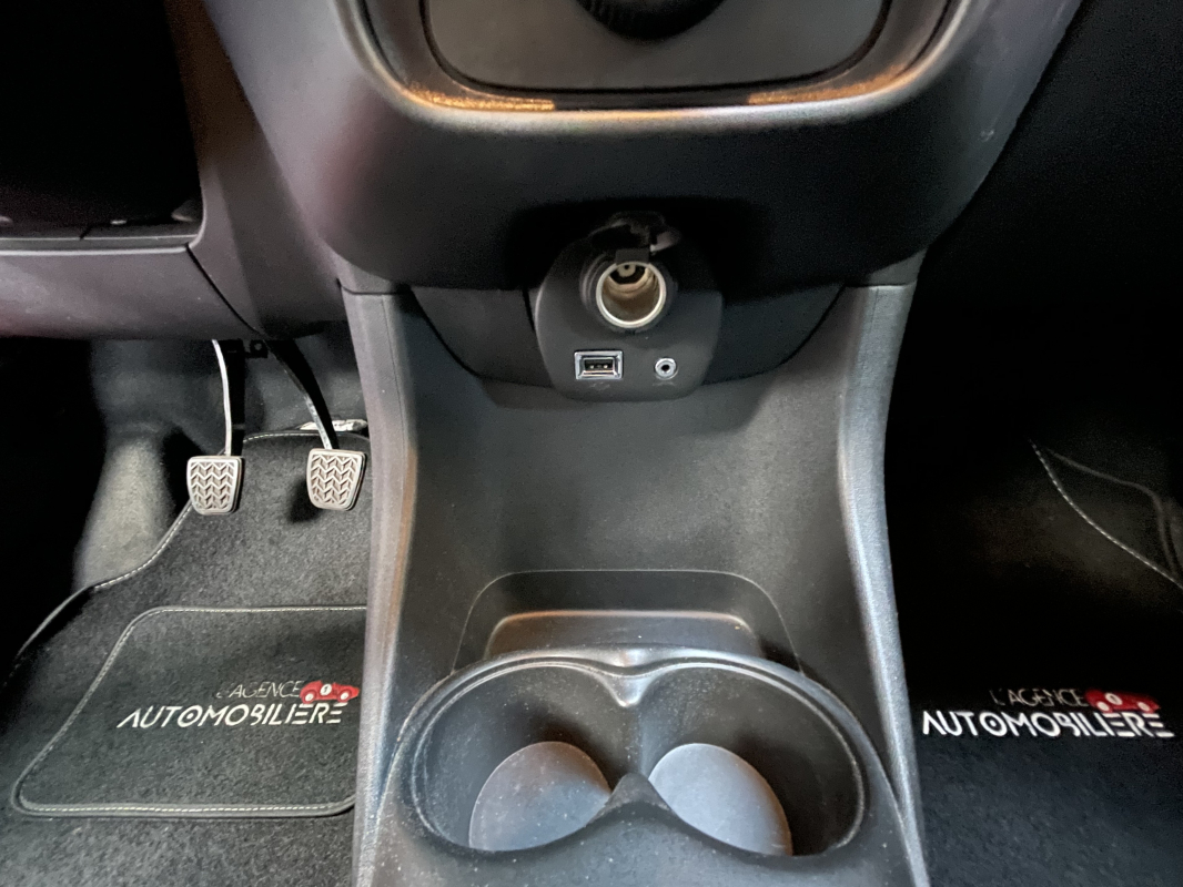 Peugeot 108 — 24
