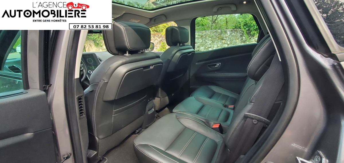 Renault Scenic — 17