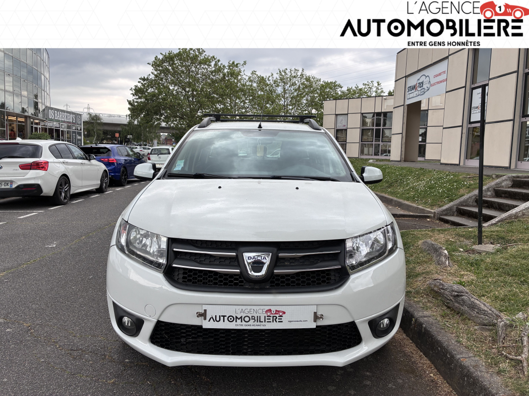 Dacia Logan — 8