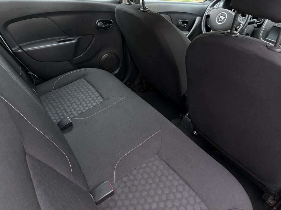 Dacia Logan — 14