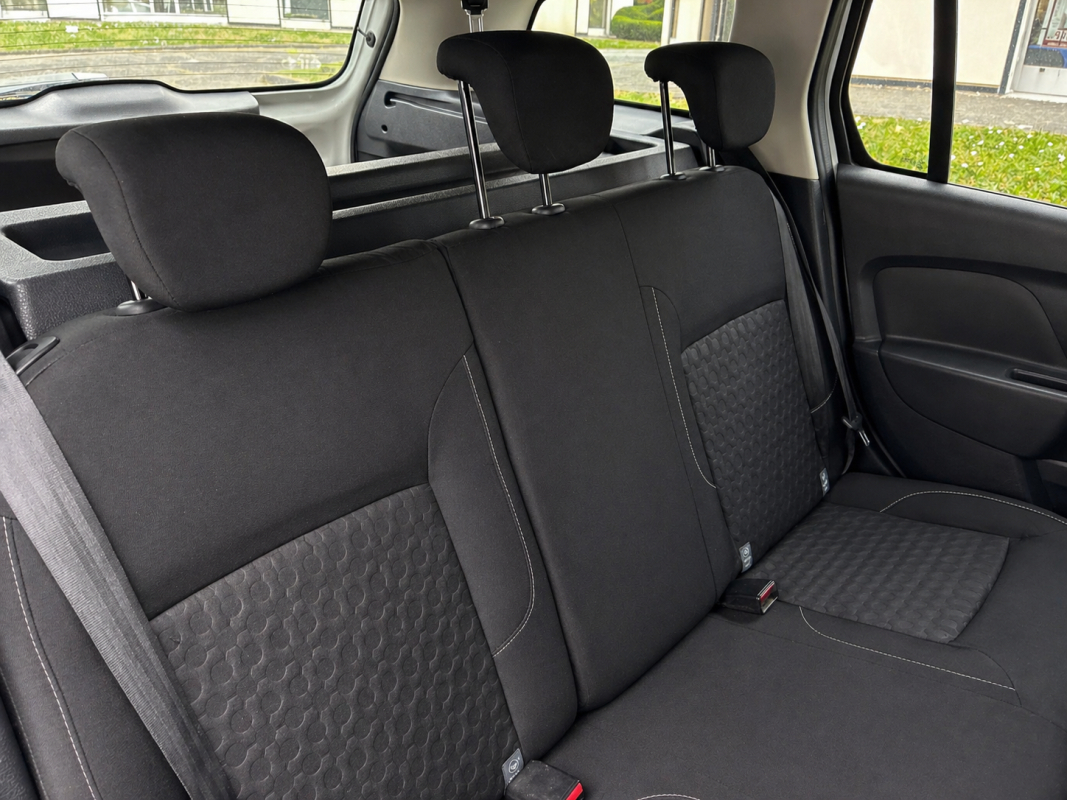 Dacia Logan — 15