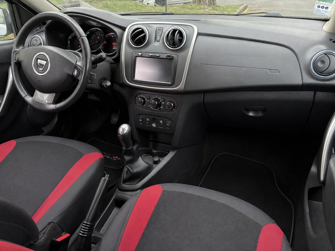 Dacia Logan — 12