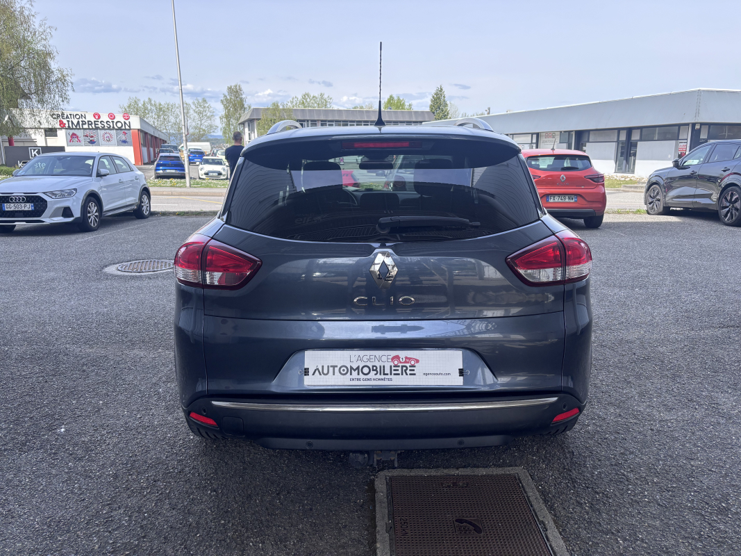 Renault Clio — 6
