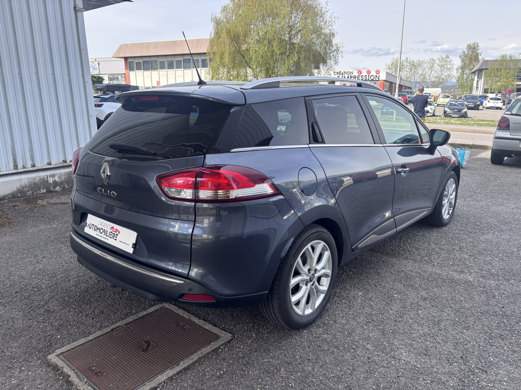 Renault Clio — 7