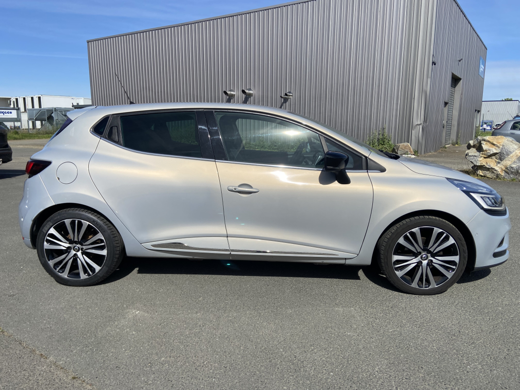 Renault Clio — 5