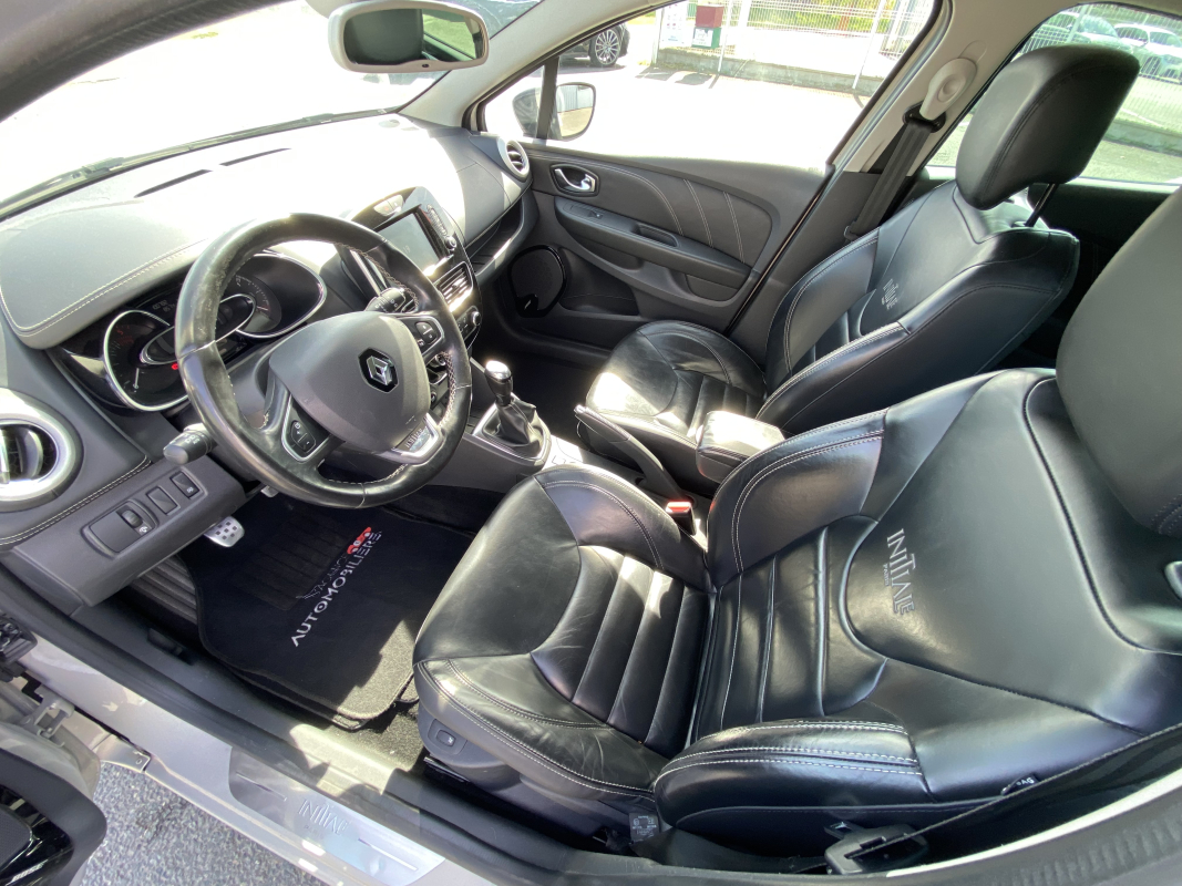 Renault Clio — 15