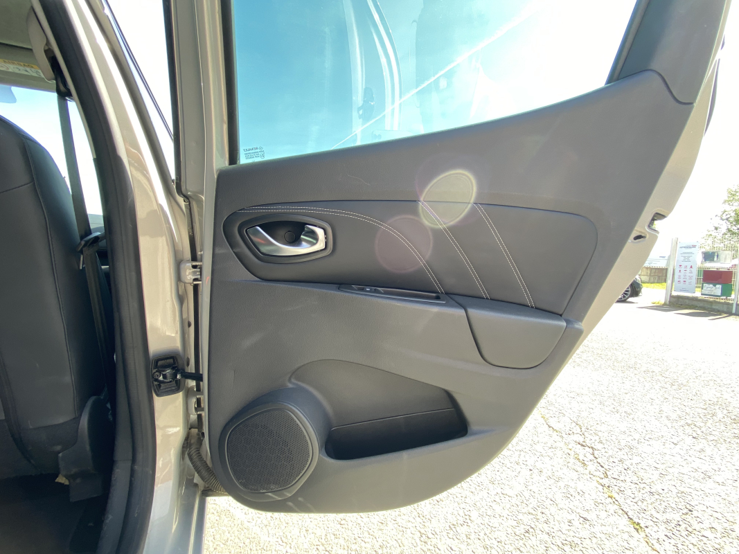 Renault Clio — 37