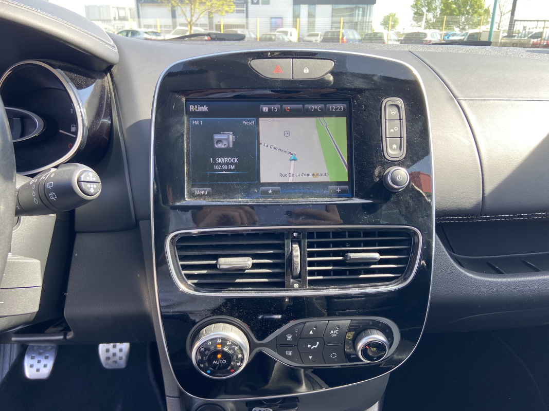 Renault Clio — 27