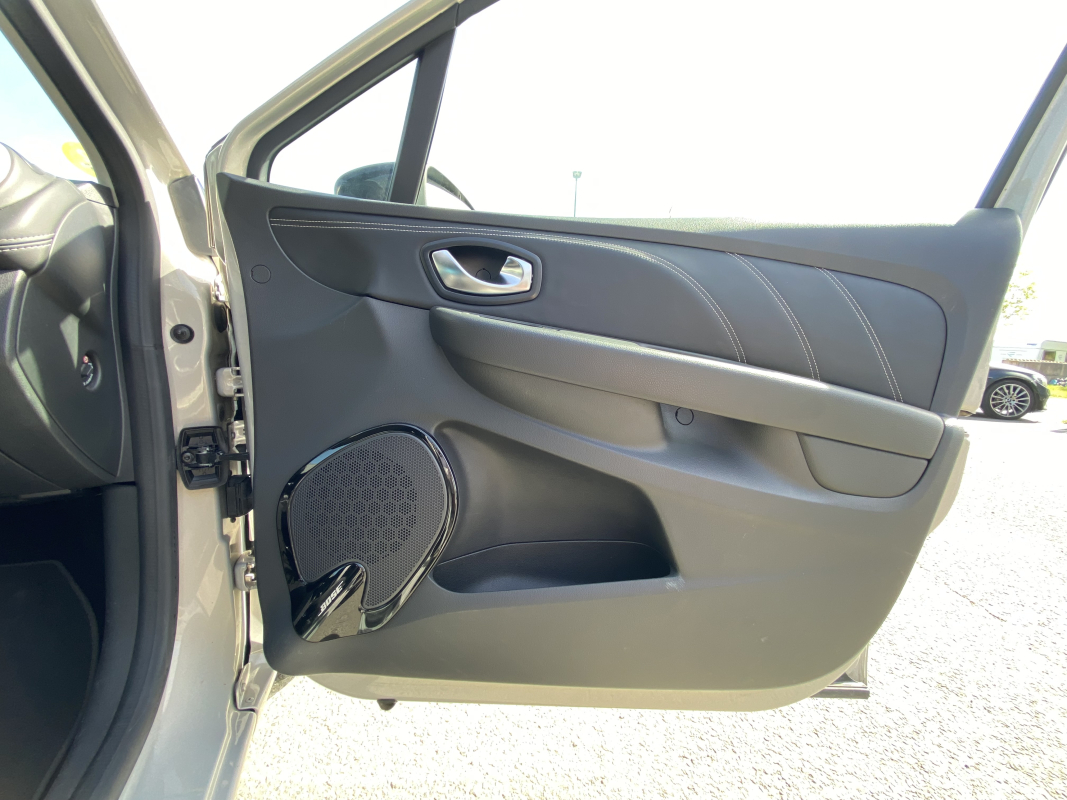 Renault Clio — 36