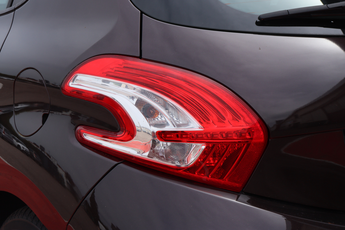 Peugeot 208 — 29