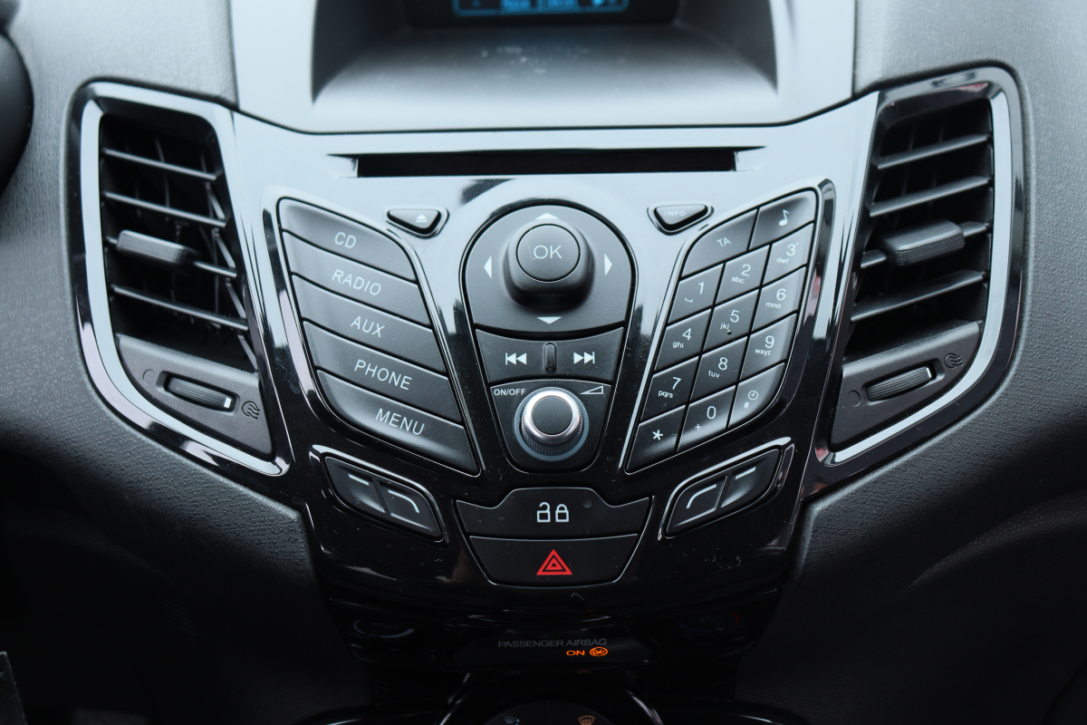 Ford Fiesta — 12